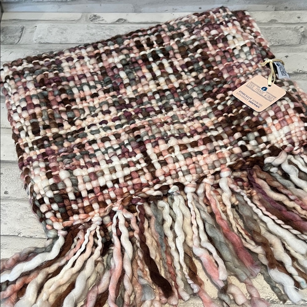 Cool Trade Winds Chunky Knit Multicolor Scarf with Fringe 76 inch